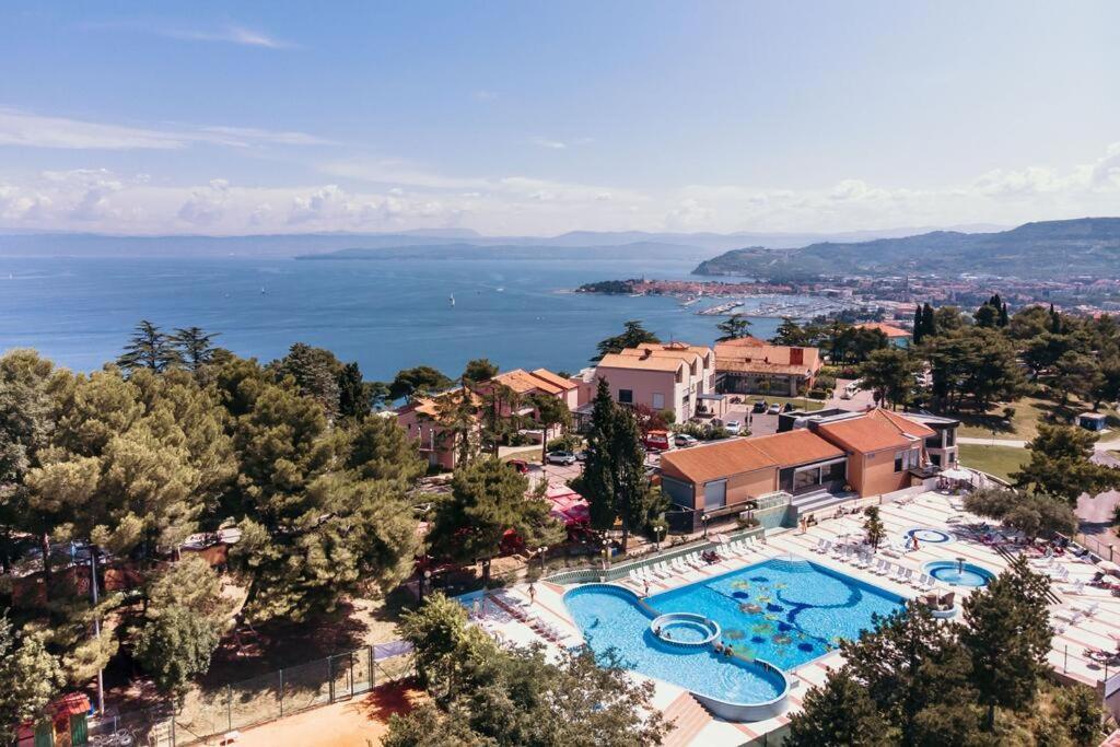 Mare-Sole Lägenhet Izola Exteriör bild