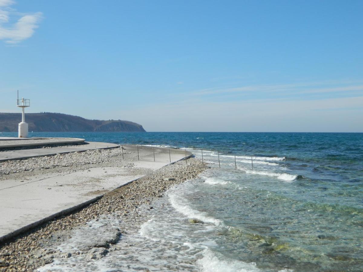 Mare-Sole Lägenhet Izola Exteriör bild